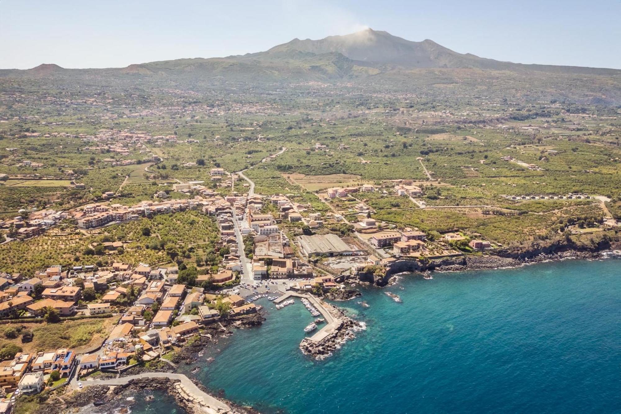 Blue54 - Pozzillo Sul Mare Fra L'Etna E Taorminaヴィラ エクステリア 写真