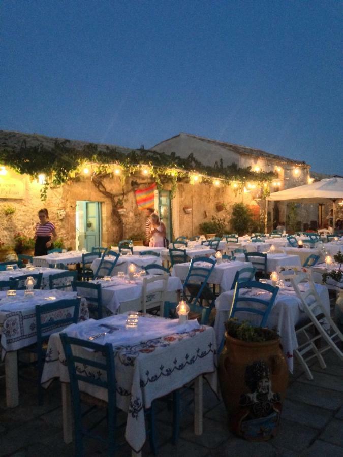 Blue54 - Pozzillo Sul Mare Fra L'Etna E Taorminaヴィラ エクステリア 写真