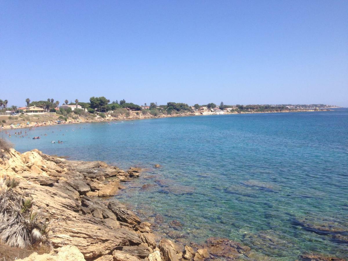 Blue54 - Pozzillo Sul Mare Fra L'Etna E Taorminaヴィラ エクステリア 写真